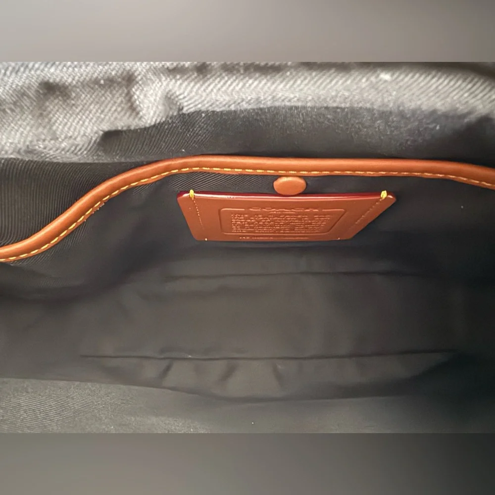 Coach Dakota Crossbody Bag - Picture 8 of 11